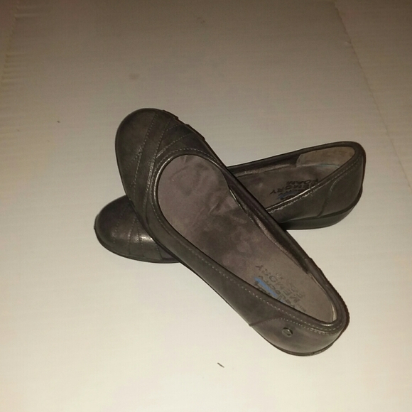 life stride velocity shoes